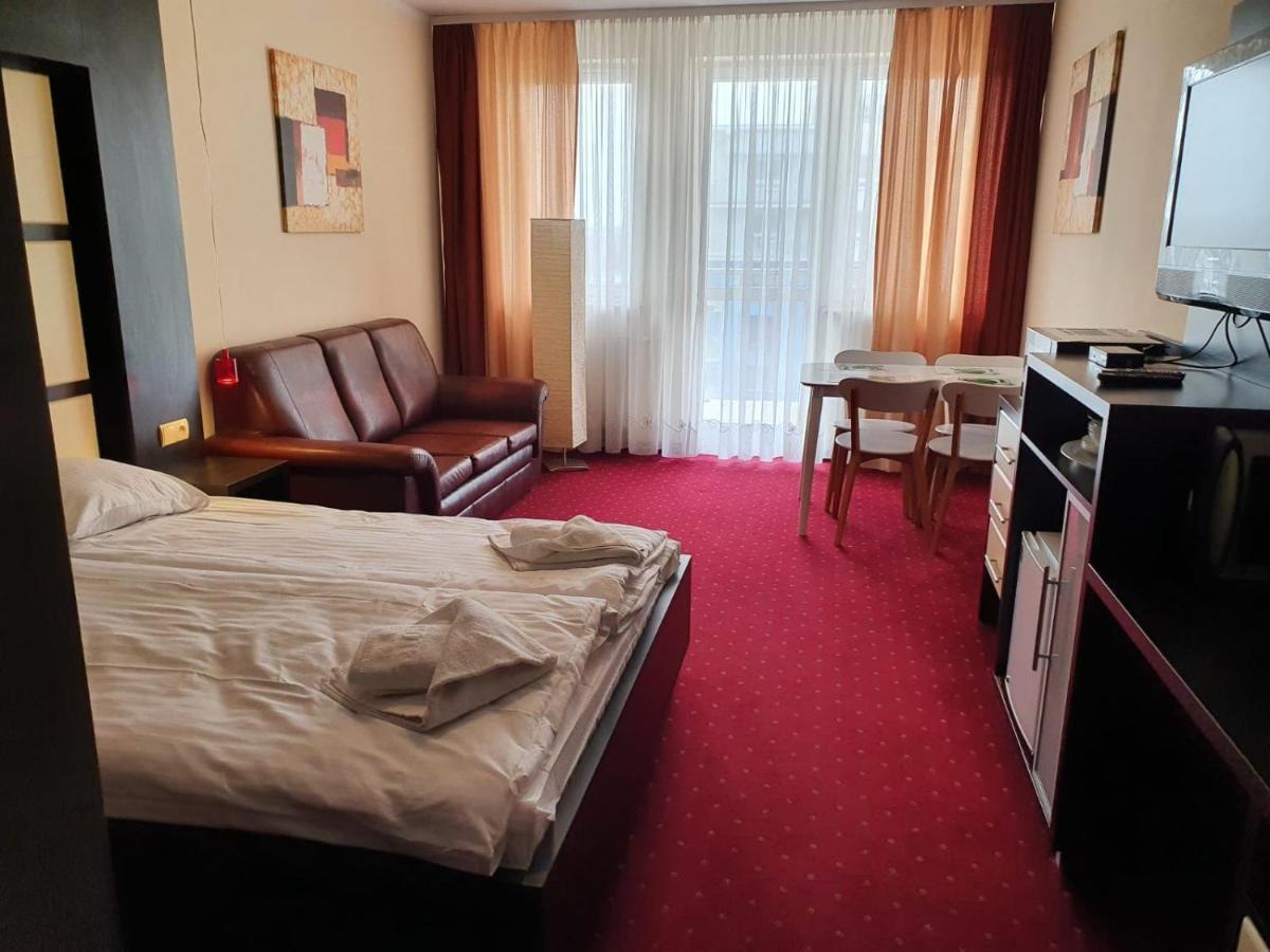 Apartament Prywatny W Hotelu Diva Spa 코워브제크 외부 사진