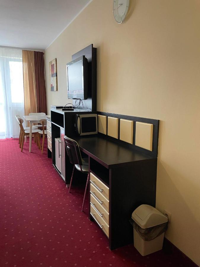 Apartament Prywatny W Hotelu Diva Spa 코워브제크 외부 사진