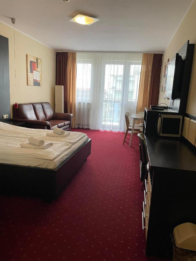 Apartament Prywatny W Hotelu Diva Spa 코워브제크 외부 사진